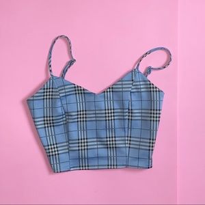 Trendy crop by LOVETREE